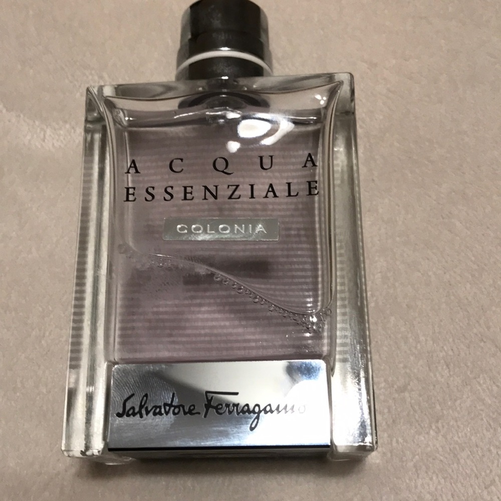 Men’s Ferragamo Acqua Essenziale colonia